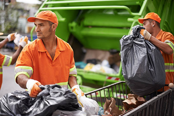 Best Yard Waste Removal  in Columbus, OH